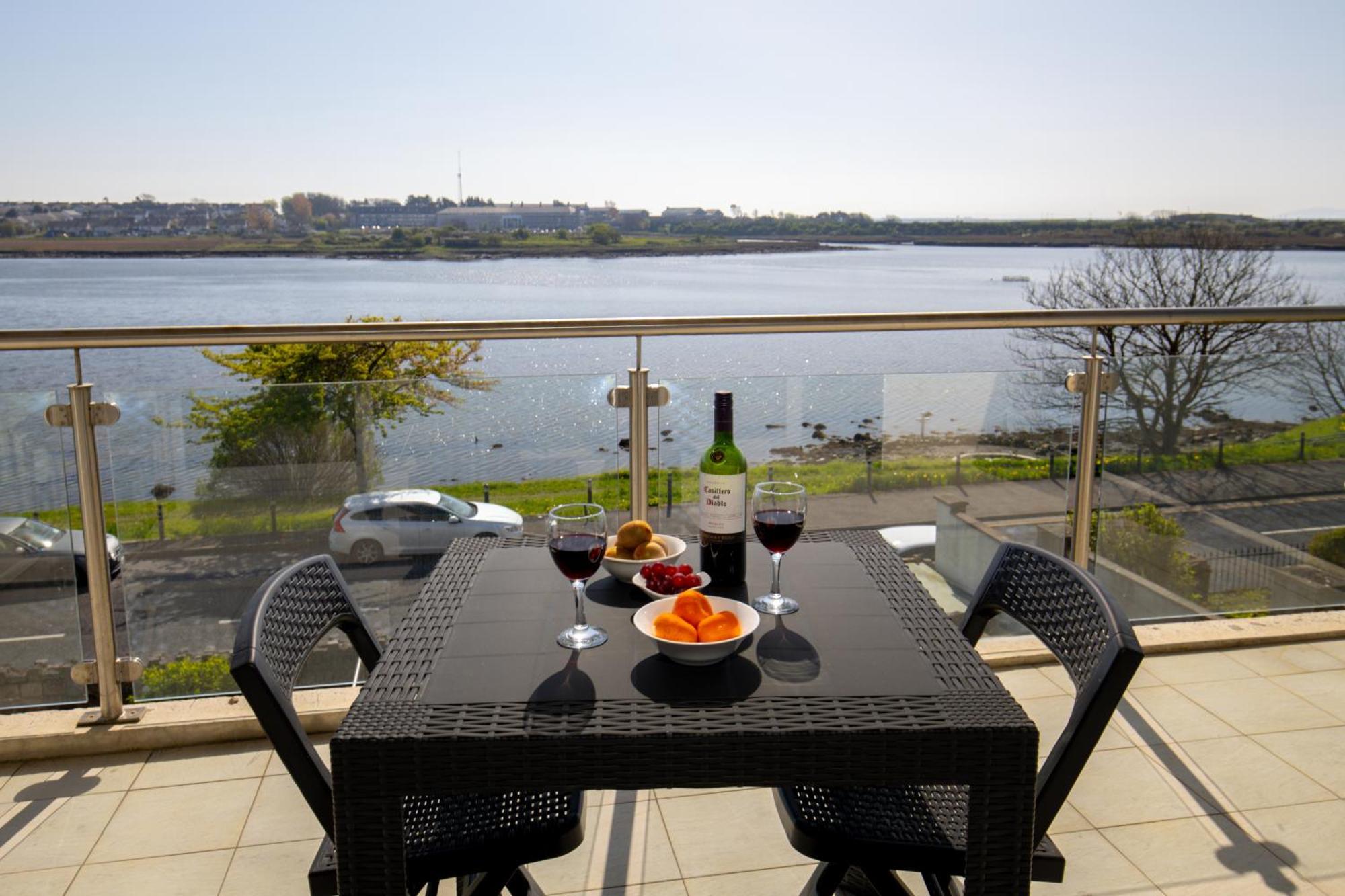 Tur An Tsaile - Galway Lakeside Apartments Exterior photo